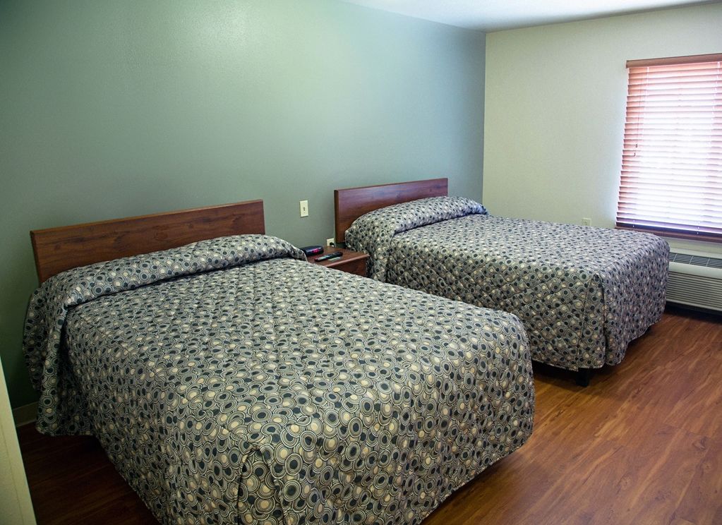 Woodspring Suites Tulsa Bilik gambar