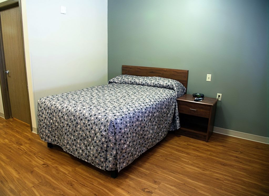 Woodspring Suites Tulsa Bilik gambar