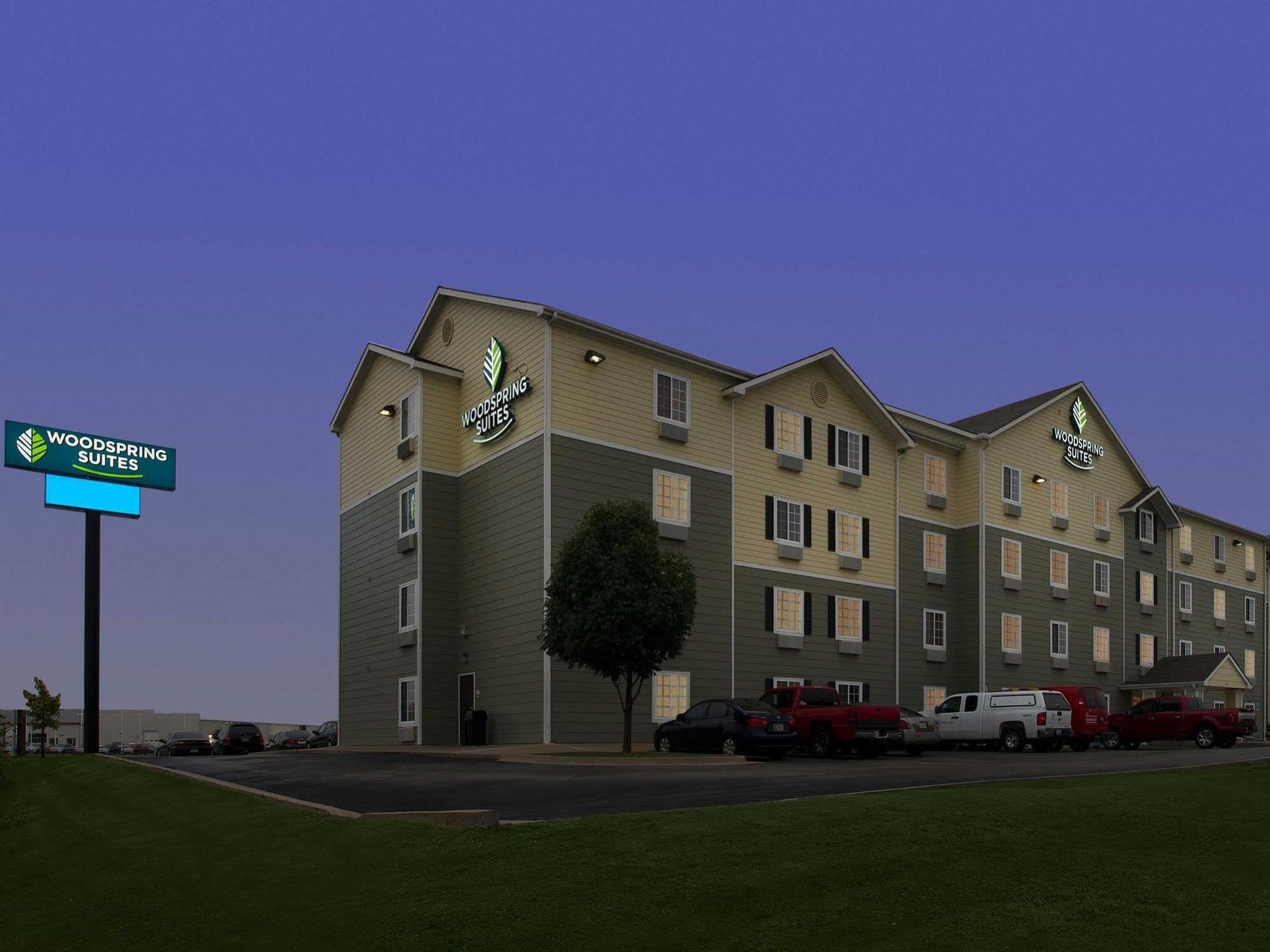 Woodspring Suites Tulsa Luaran gambar